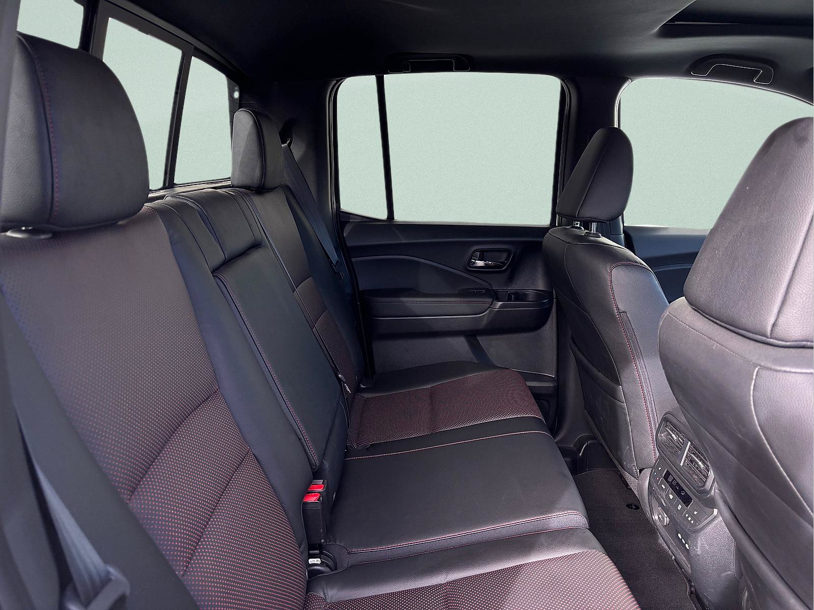 Certified 2026 Honda Ridgeline Black Edition image 32