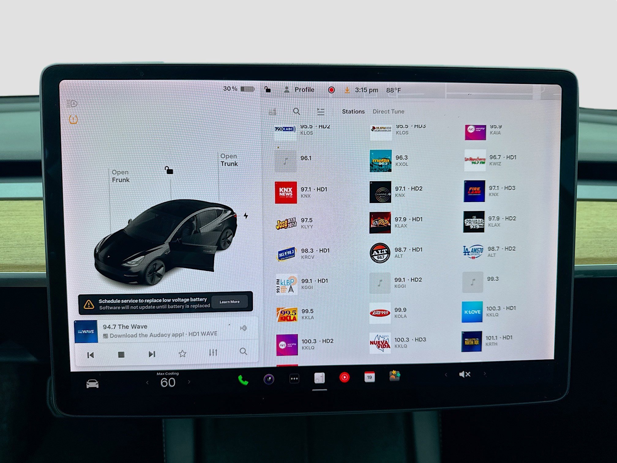 Used 2021 Tesla Model 3 Standard Range Plus RWD image 11