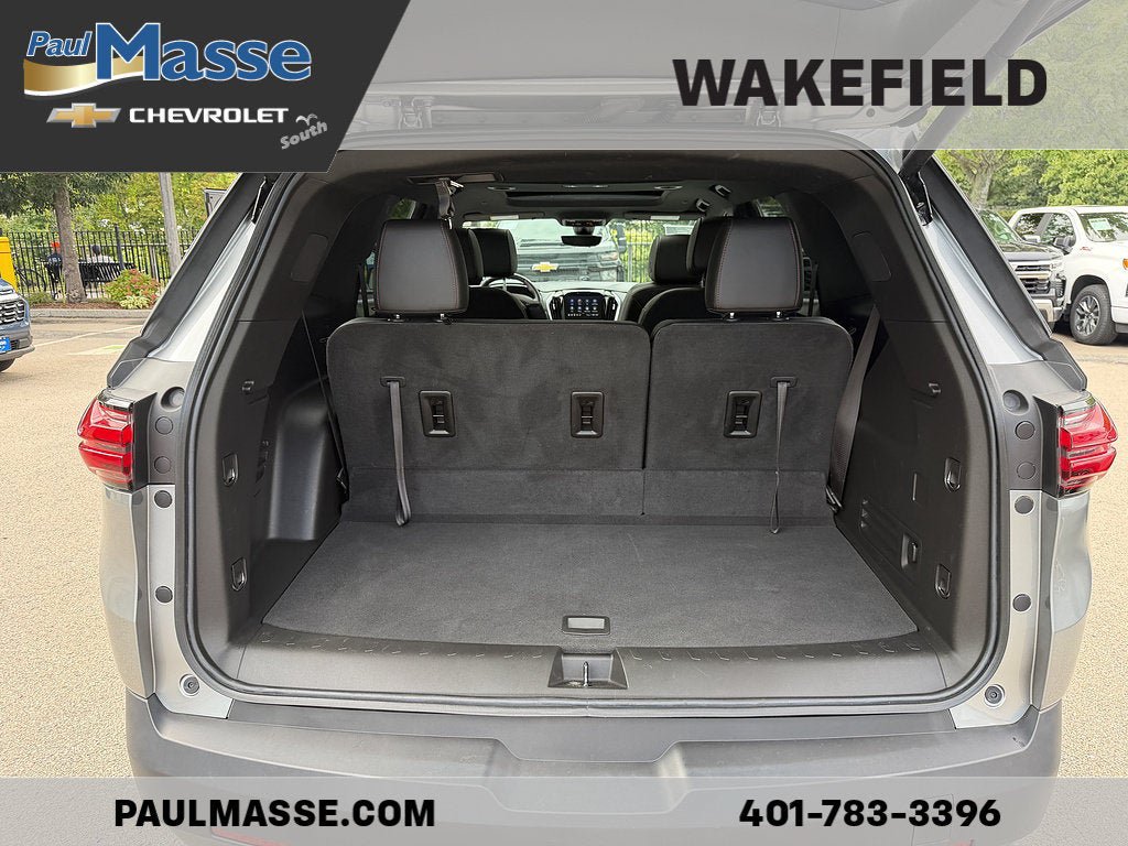 Used 2023 Chevrolet Traverse RS AWD/4WD image 16
