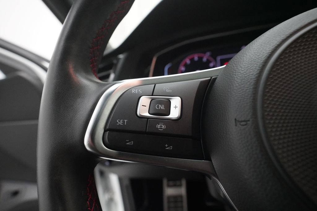 Used 2019 Volkswagen Jetta GLI Autobahn image 17