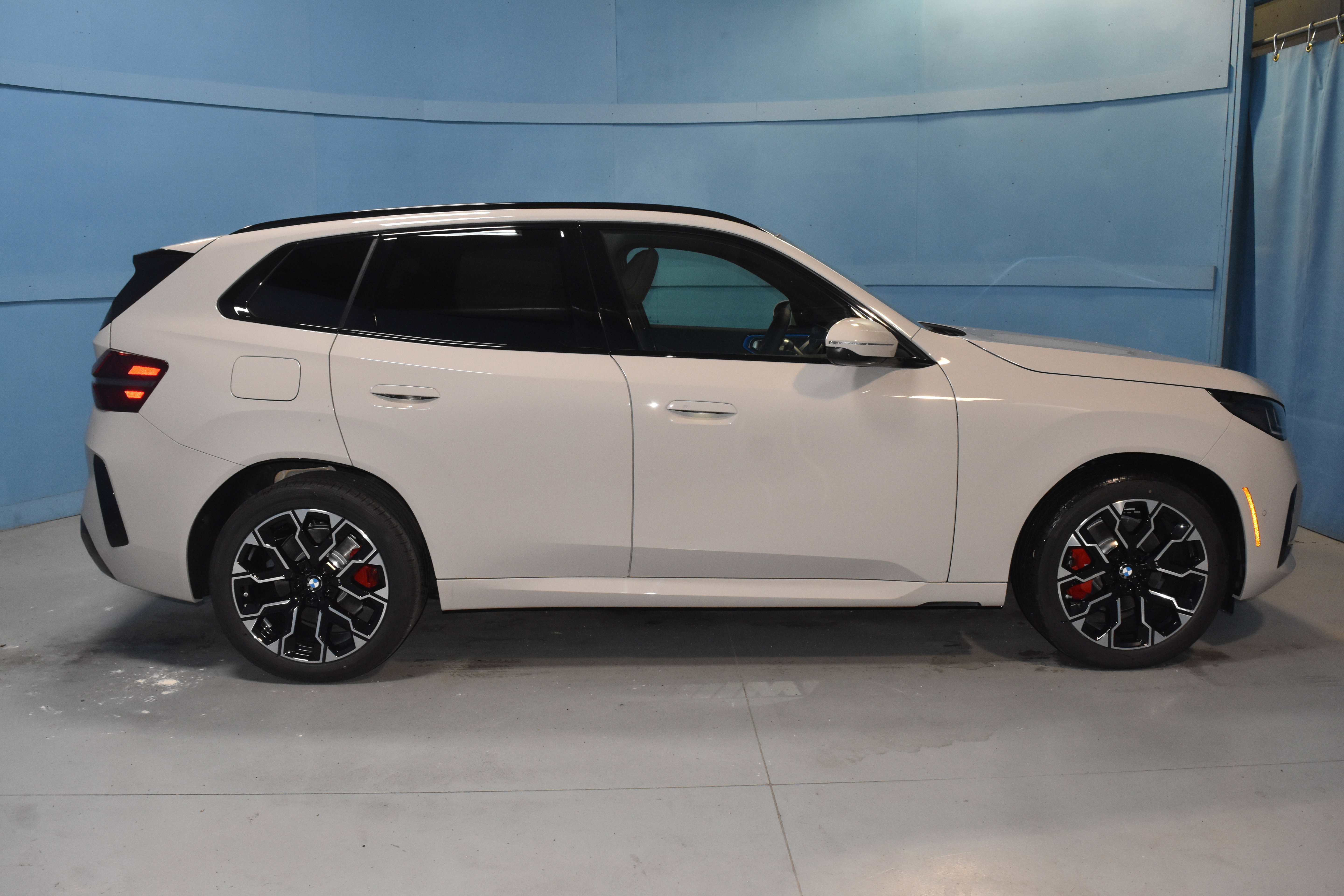 New 2026 BMW X3 xDrive30i w/ Premium Package AWD/4WD image 19