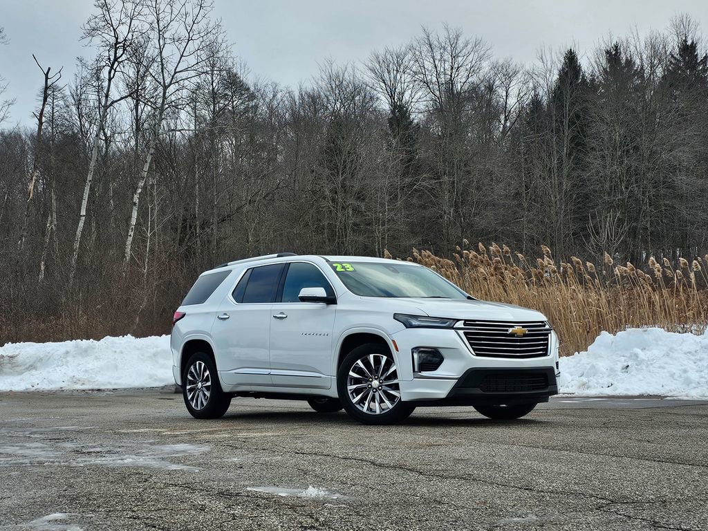 Certified 2023 Chevrolet Traverse Premier AWD/4WD image 2
