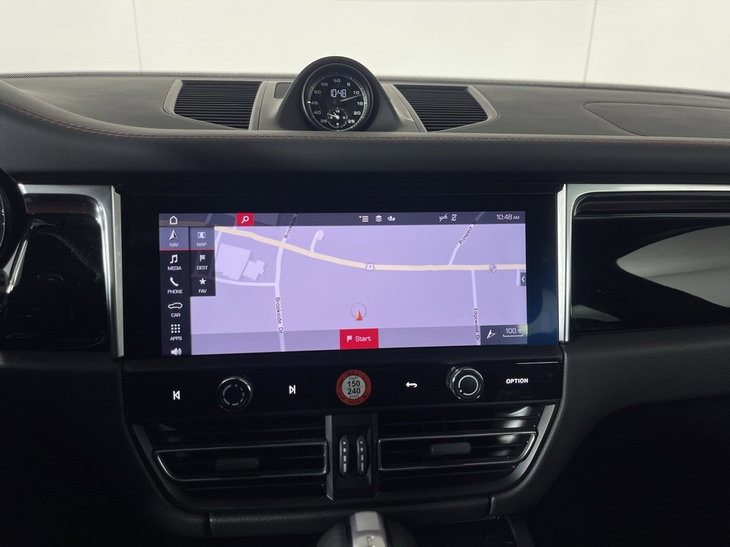 Certified 2023 Porsche Macan S image 30