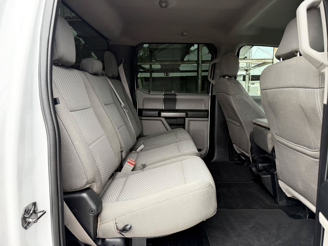 Used 2019 Ford F250 XLT w/ Snow Plow Prep Package AWD/4WD image 21