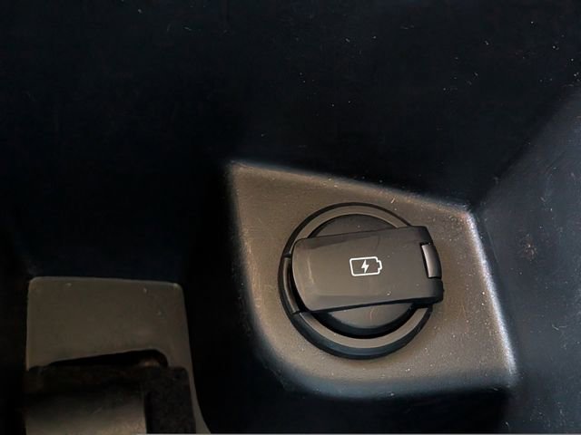 Used 2019 Kia Niro EX FWD image 30