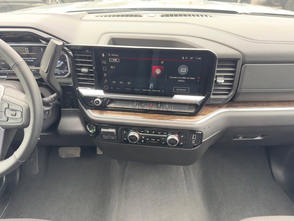 Used 2025 GMC Sierra 2500 SLE w/ SLE Value Package; image 12