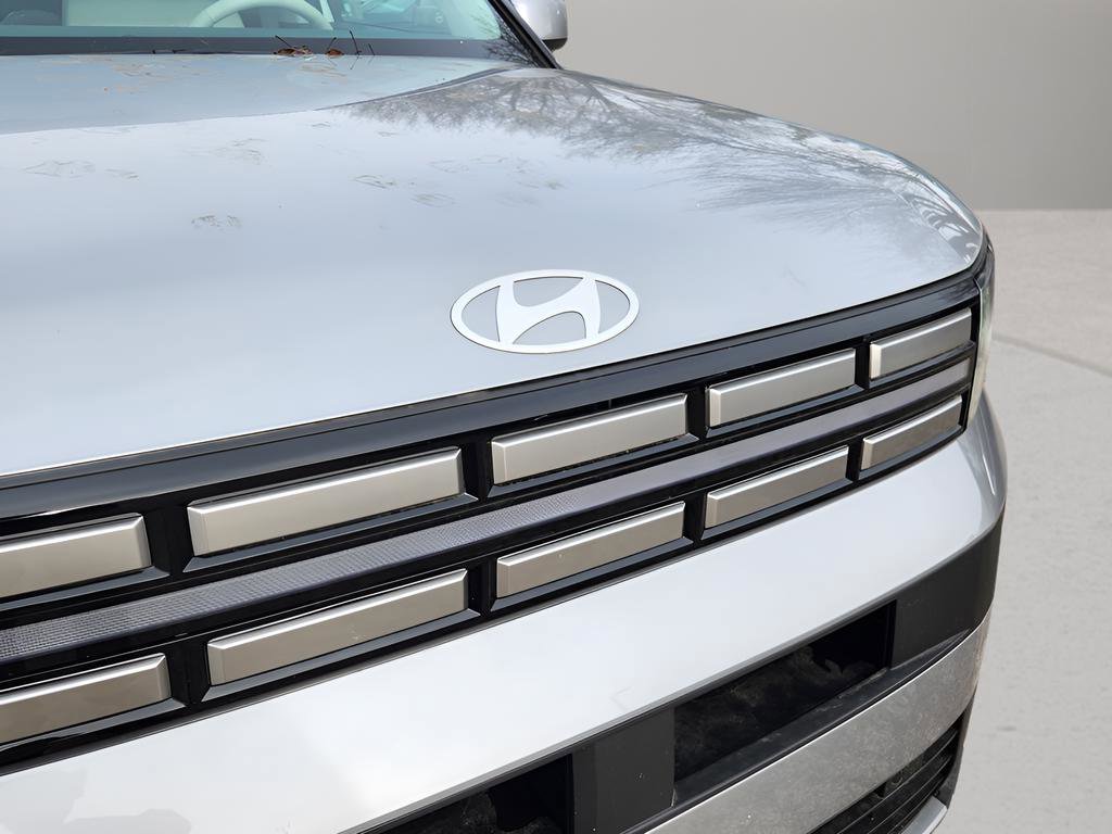 New 2026 Hyundai Santa Fe SE image 9
