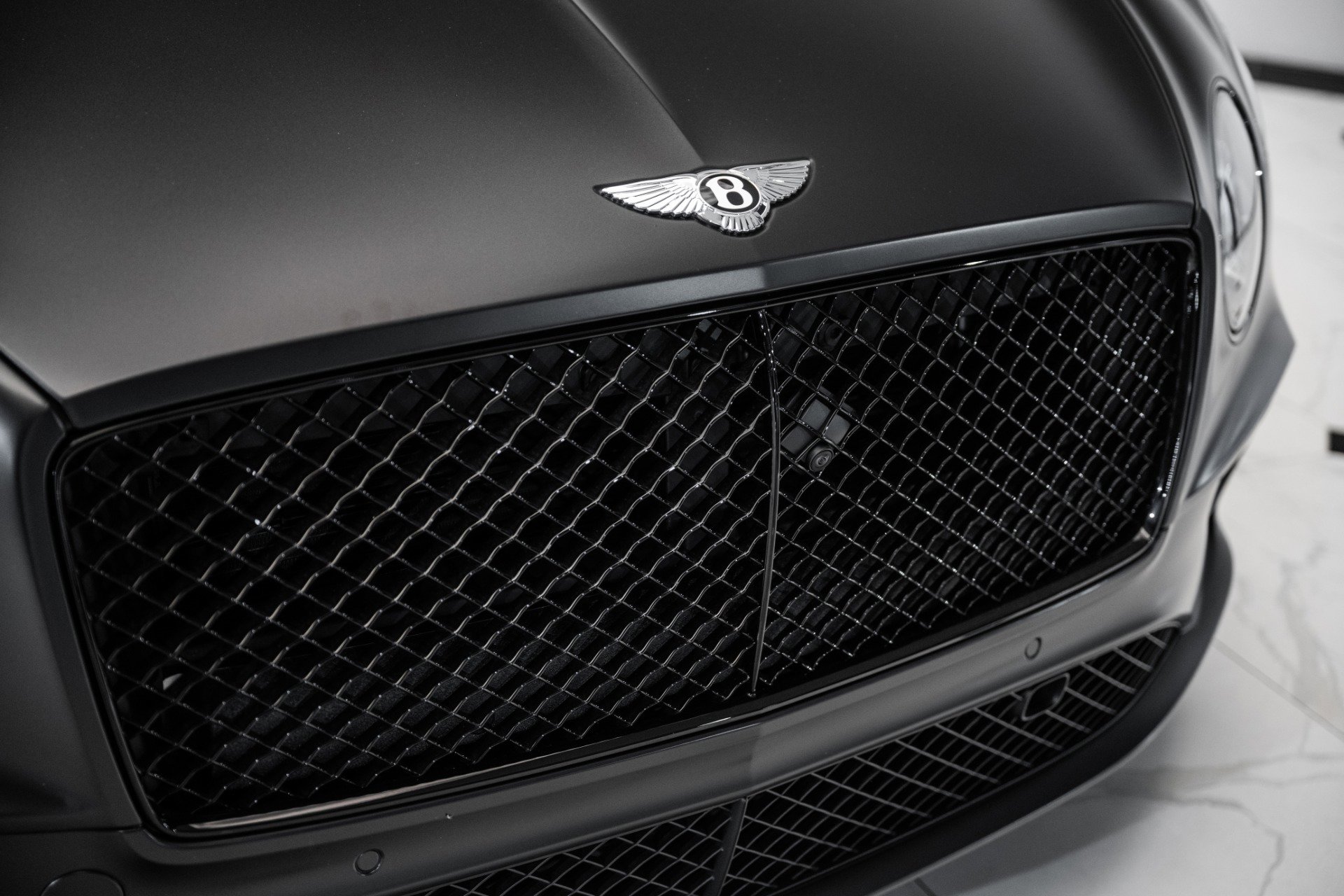 Used 2023 Bentley Continental GT V8 image 13