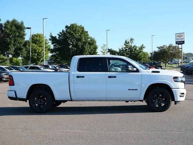 New 2027 RAM 1500 4x4 Crew Cab image 1