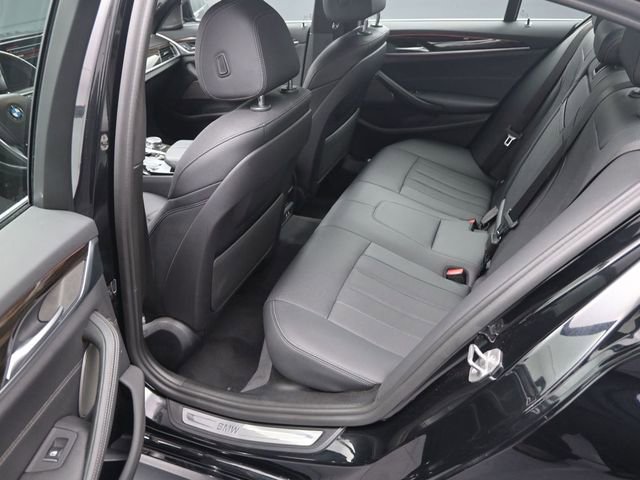 Used 2022 BMW 530i xDrive w/ Premium Package AWD/4WD image 17