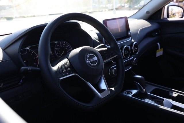 New 2025 Nissan Sentra SV image 14