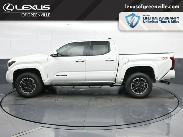 Used 2024 Toyota Tacoma TRD Sport RWD image 5