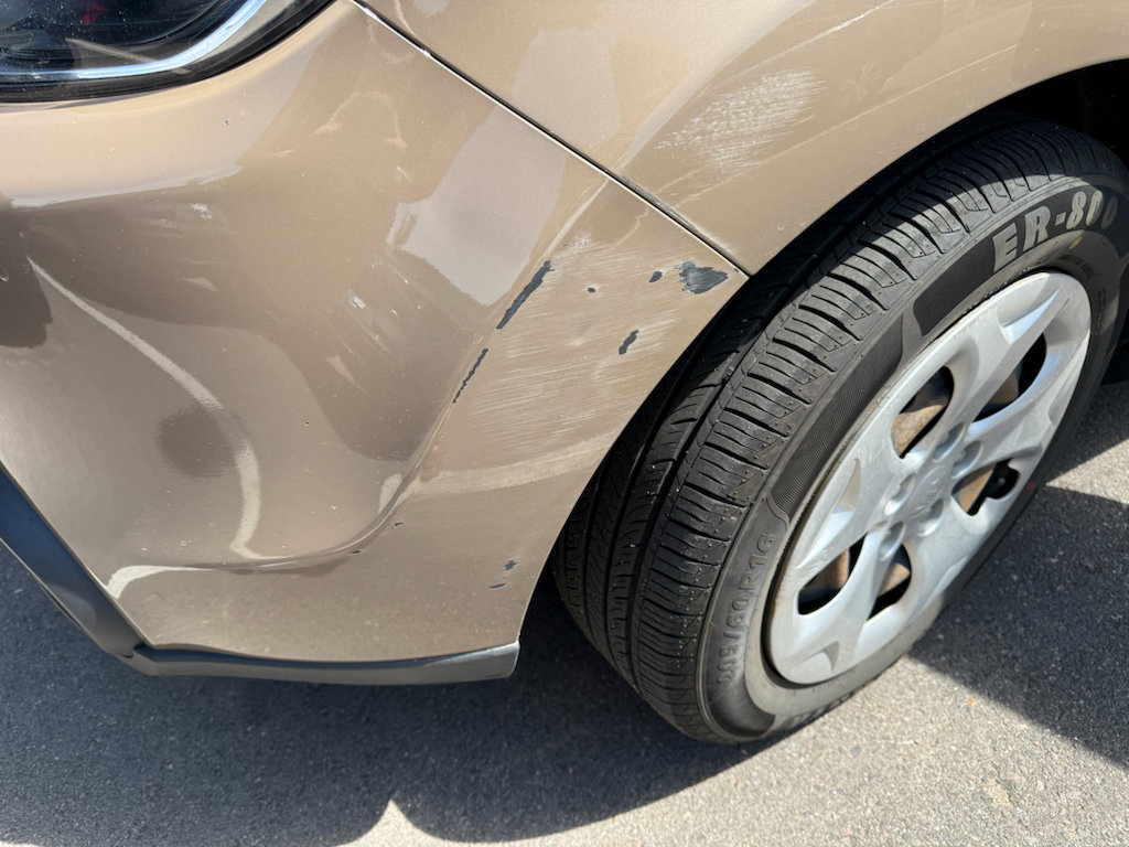 Used 2015 Kia Soul FWD image 2