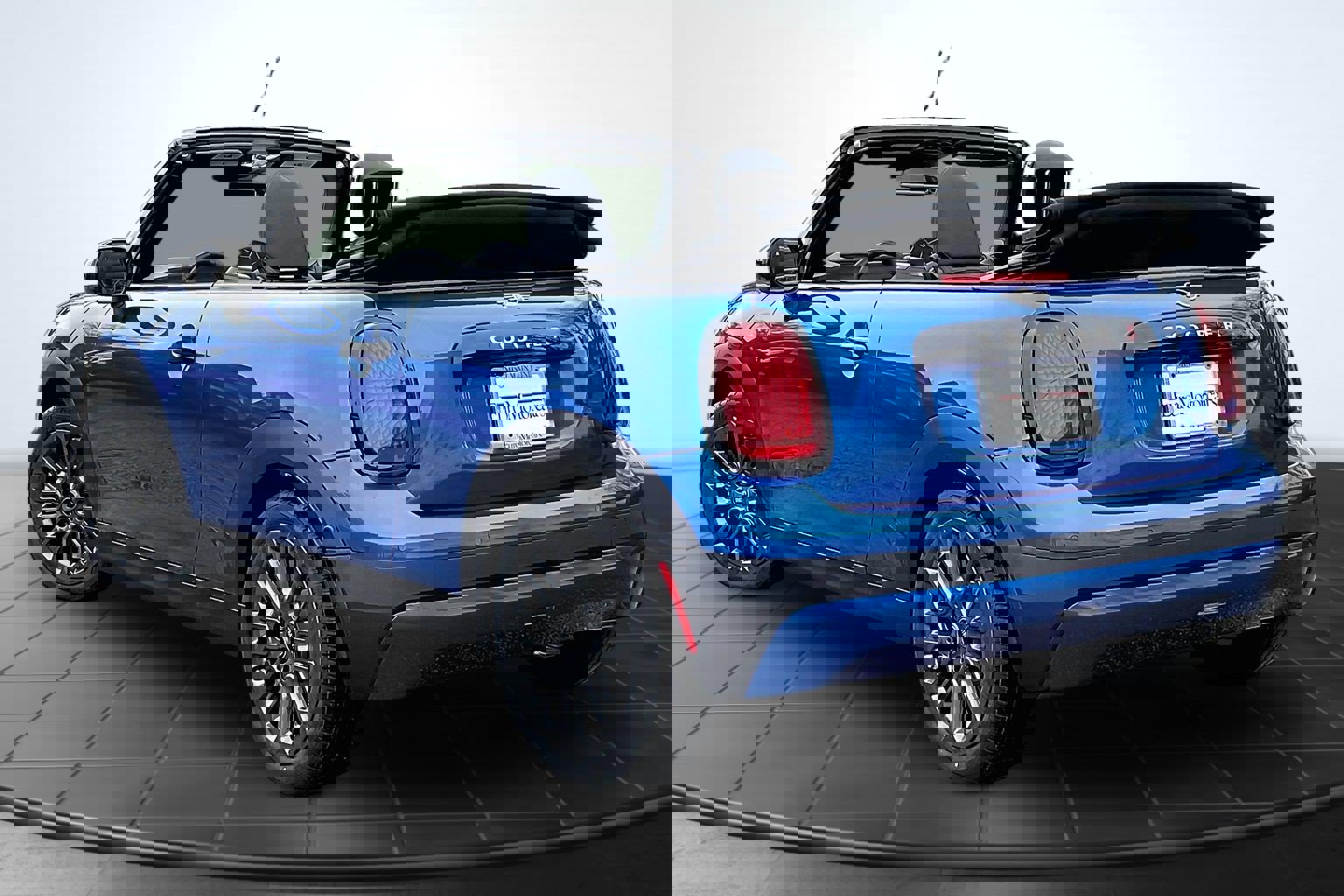 New 2026 MINI Cooper S image 3