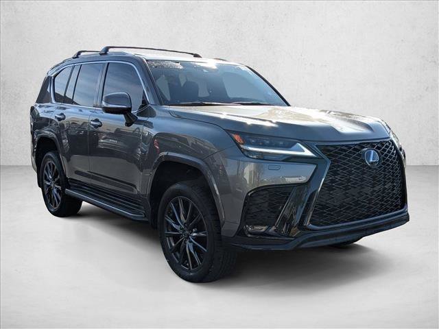 Used 2023 Lexus LX 600 F Sport image 3