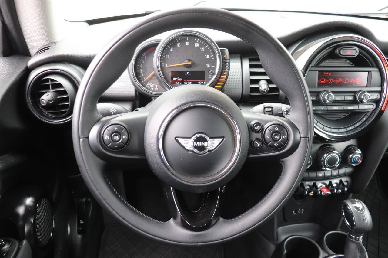 Used 2014 MINI Cooper 2-Door Hardtop FWD image 20