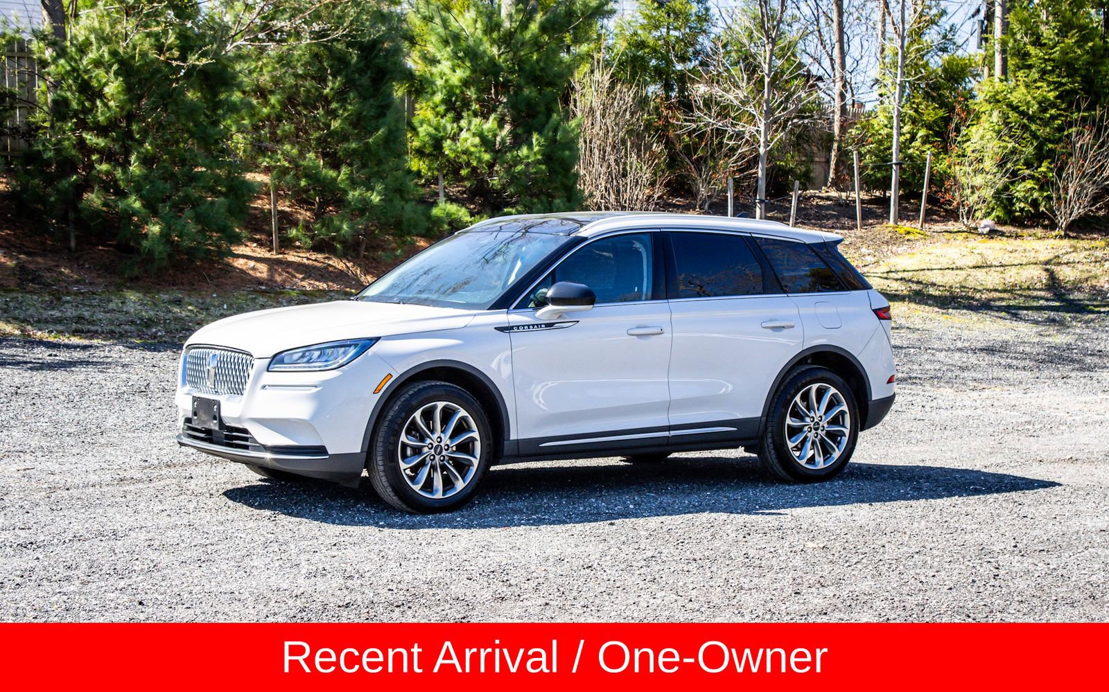 Used 2021 Lincoln Corsair AWD w/ Premium Package image 3