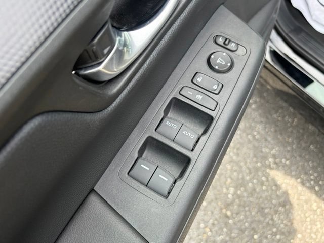 Certified 2025 Honda CR-V EX image 13