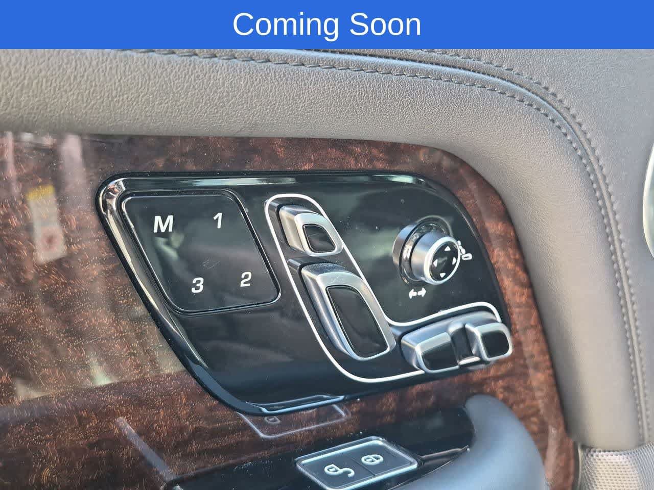 Used 2019 Land Rover Range Rover HSE AWD/4WD image 17