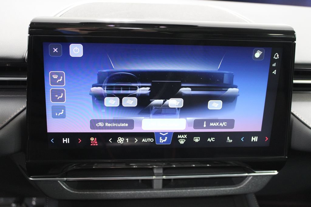 New 2026 Lincoln Nautilus Premier w/ Equipment Group 102A AWD/4WD image 45