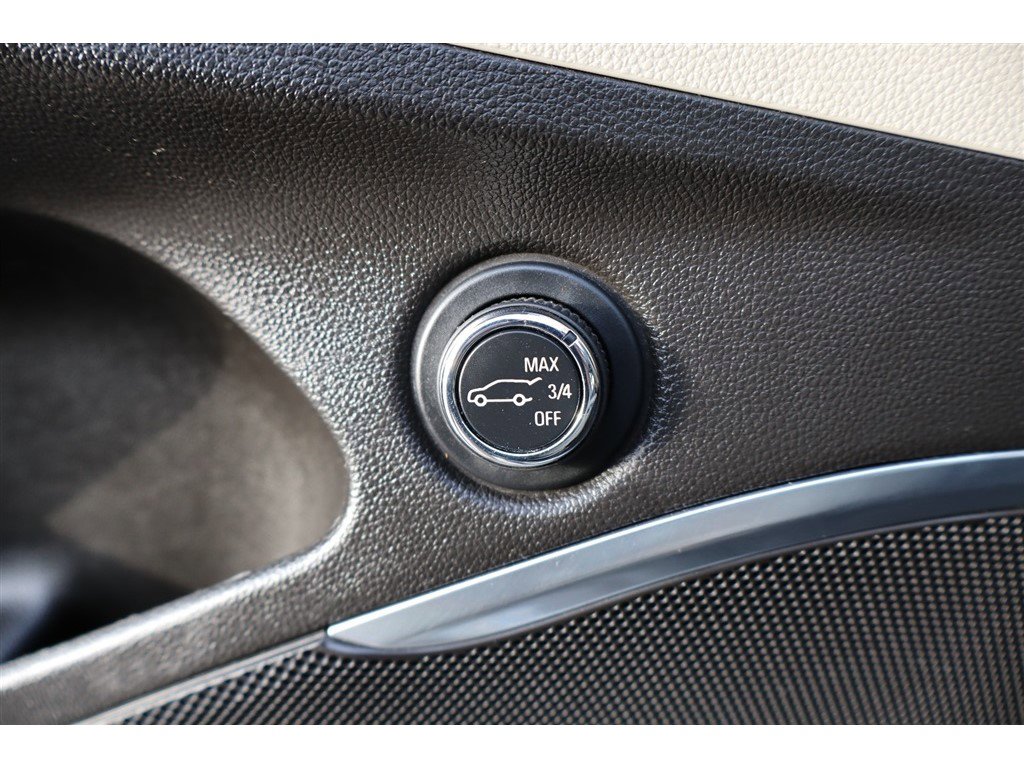 Used 2021 Buick Enclave Premium w/ Sun and Sites Package FWD image 18