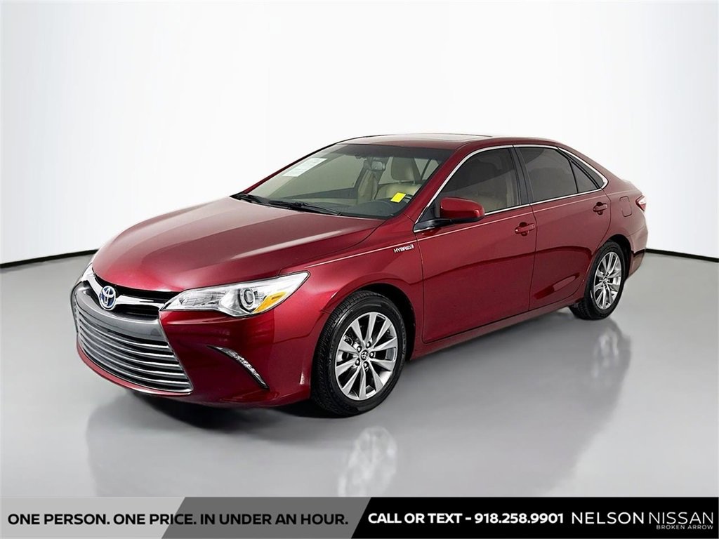 Used 2016 Toyota Camry XLE