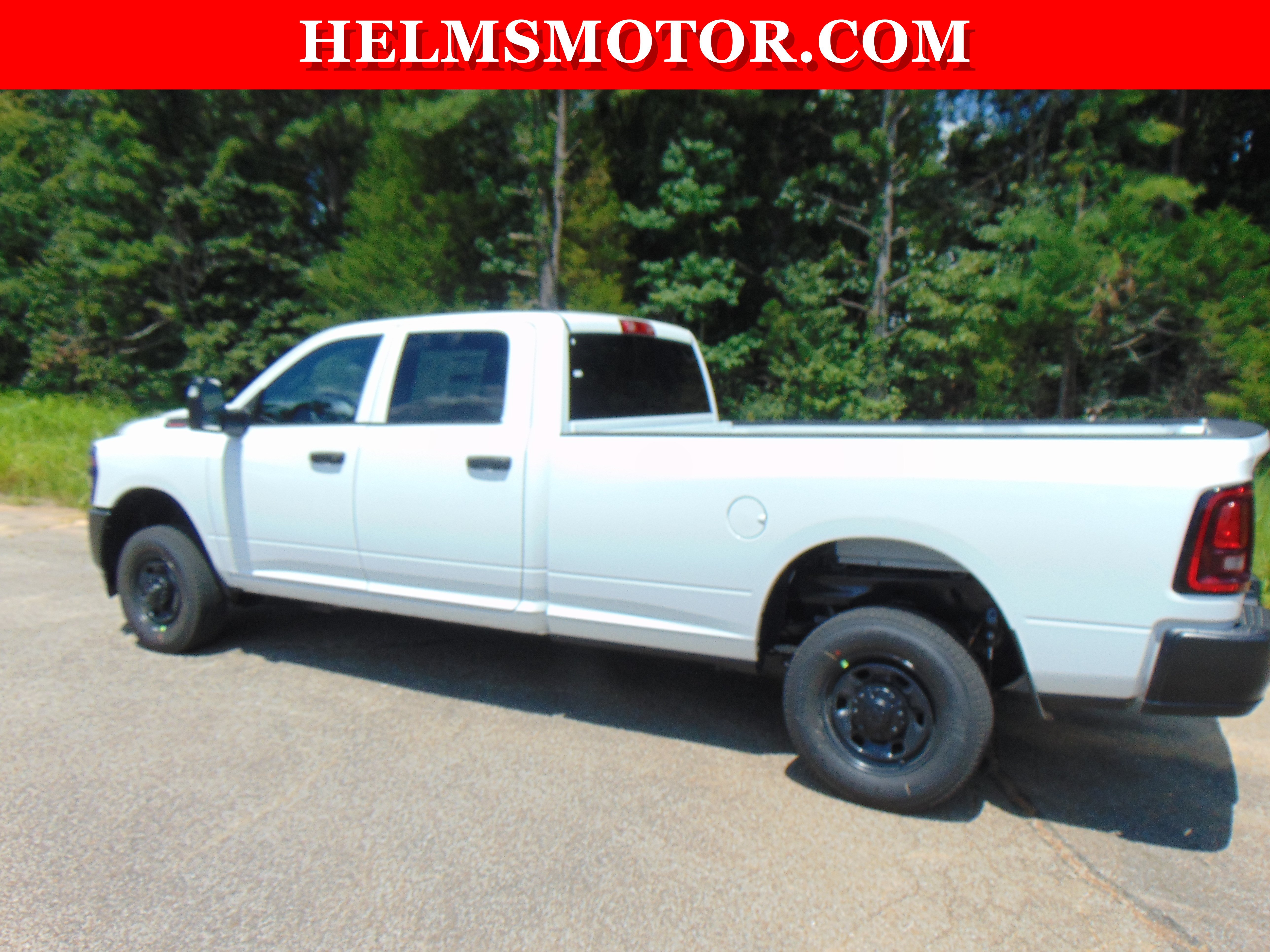 New 2026 RAM 2500 Tradesman AWD/4WD image 4