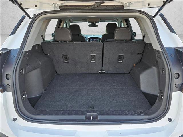 Used 2024 GMC Terrain SLE image 6