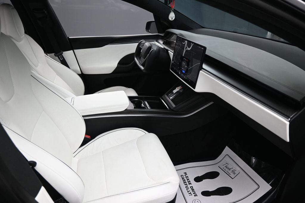 Used 2022 Tesla Model X Plaid AWD/4WD image 34