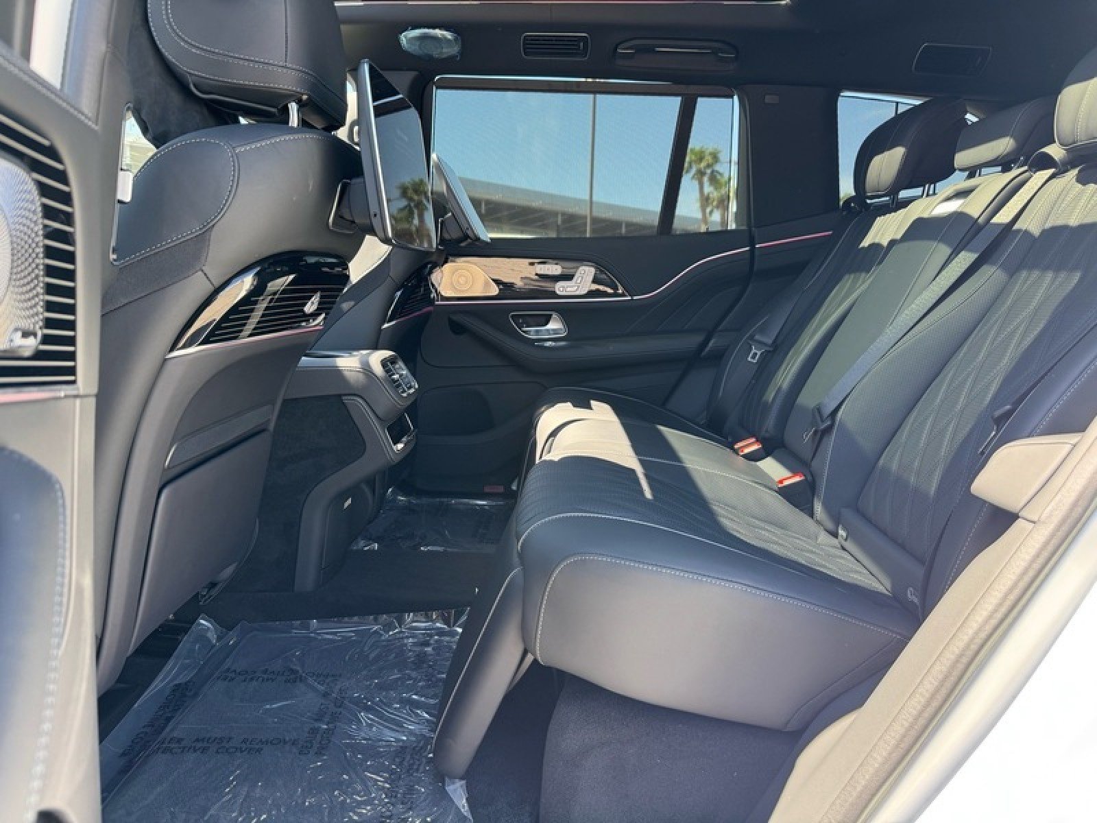 New 2026 Mercedes-Benz Maybach GLS 600 4MATIC image 15