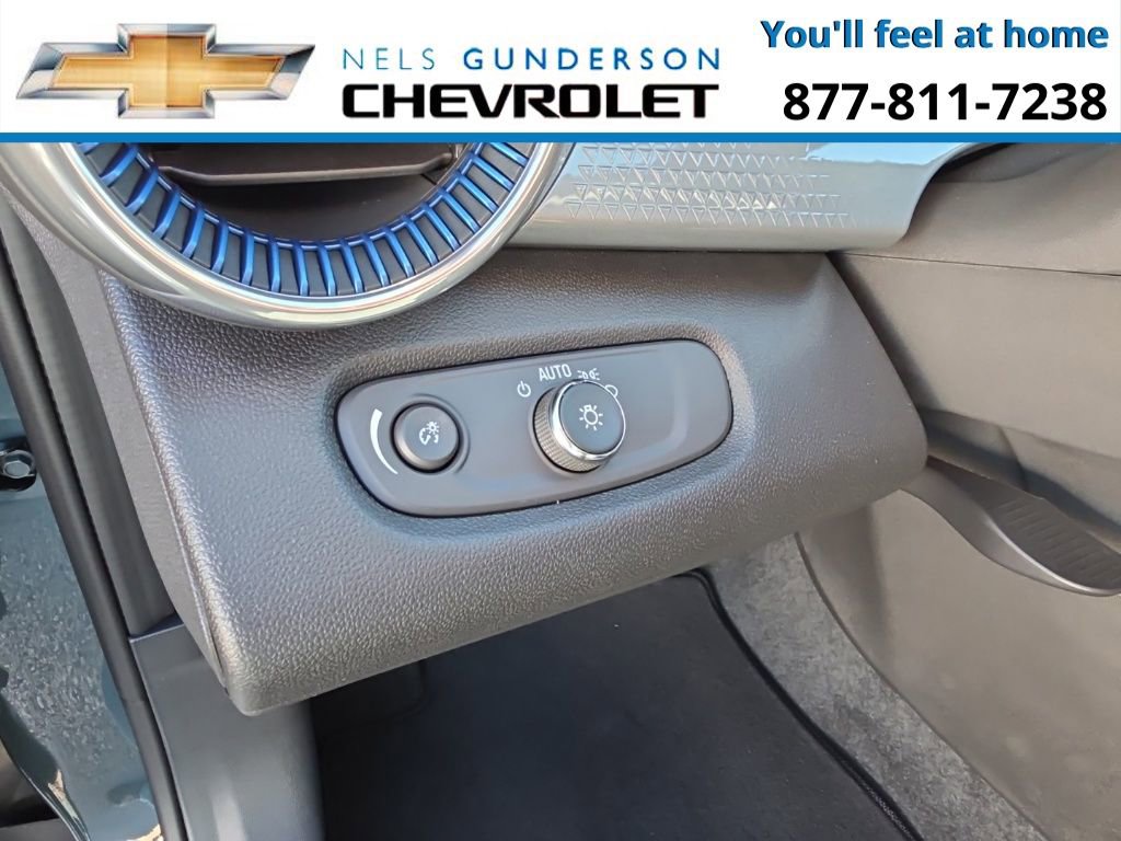 New 2026 Chevrolet Trax LT w/ Driver Confidence Package image 17