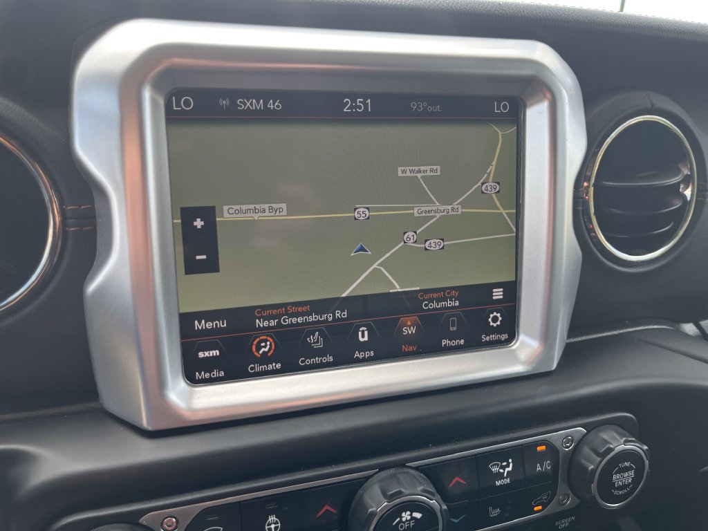 Used 2022 Jeep Wrangler Unlimited Sahara AWD/4WD image 18