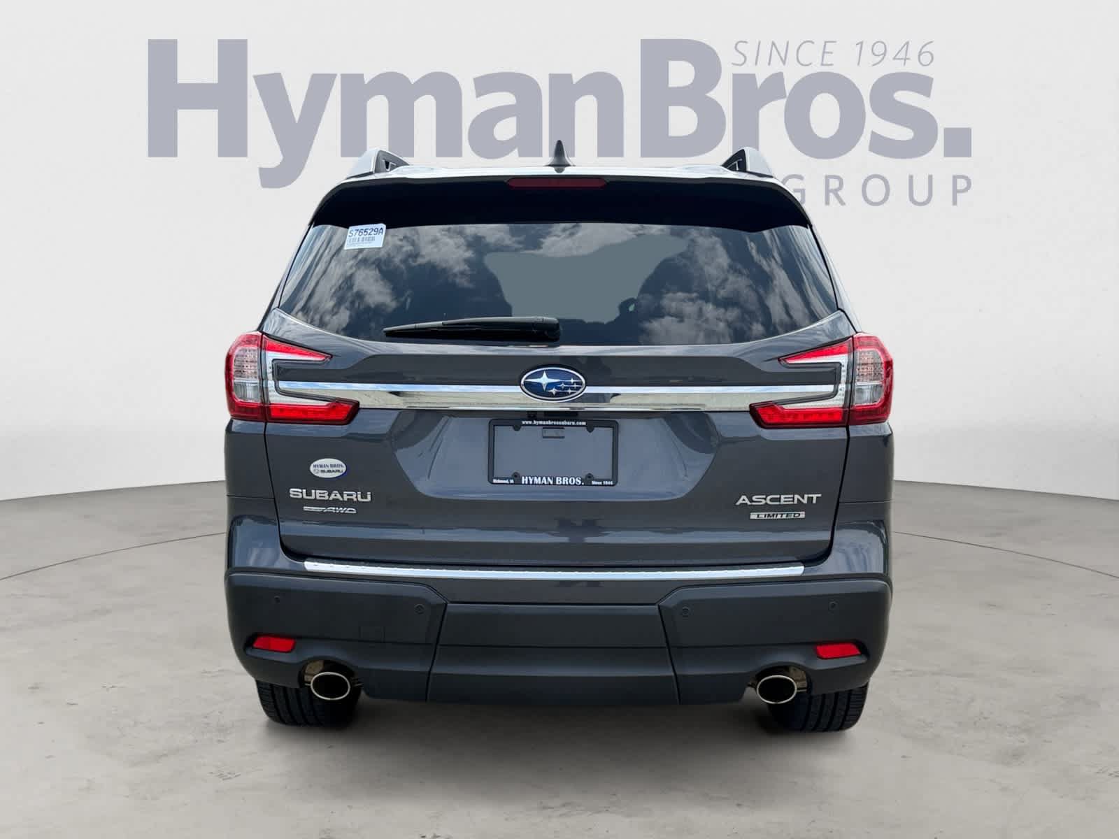 Used 2023 Subaru Ascent Limited w/ Technology Package AWD/4WD image 4