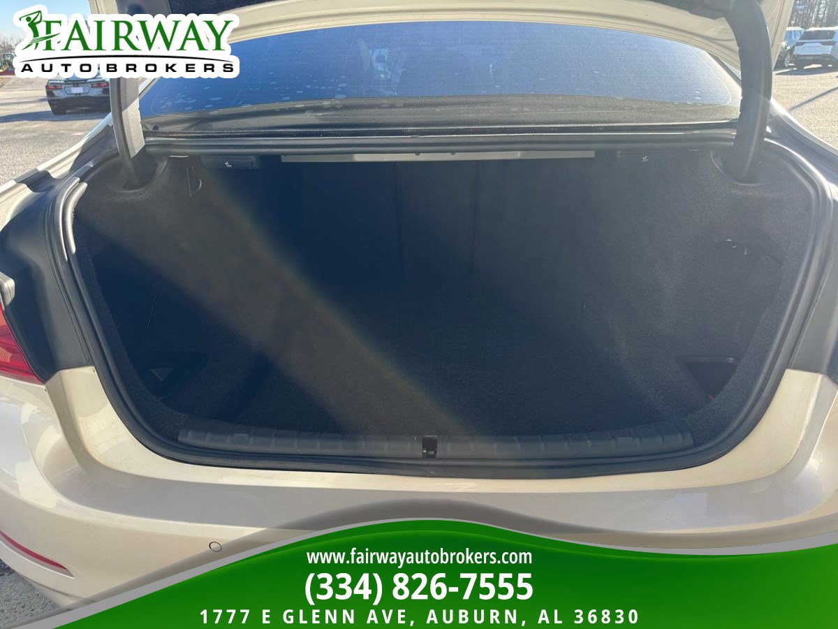 Used 2018 BMW 530i xDrive AWD/4WD image 26