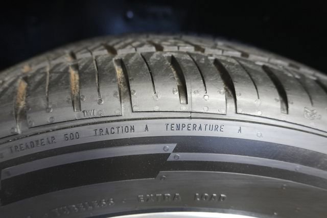 Used 2000 Ford F150 Harley-Davidson RWD image 11