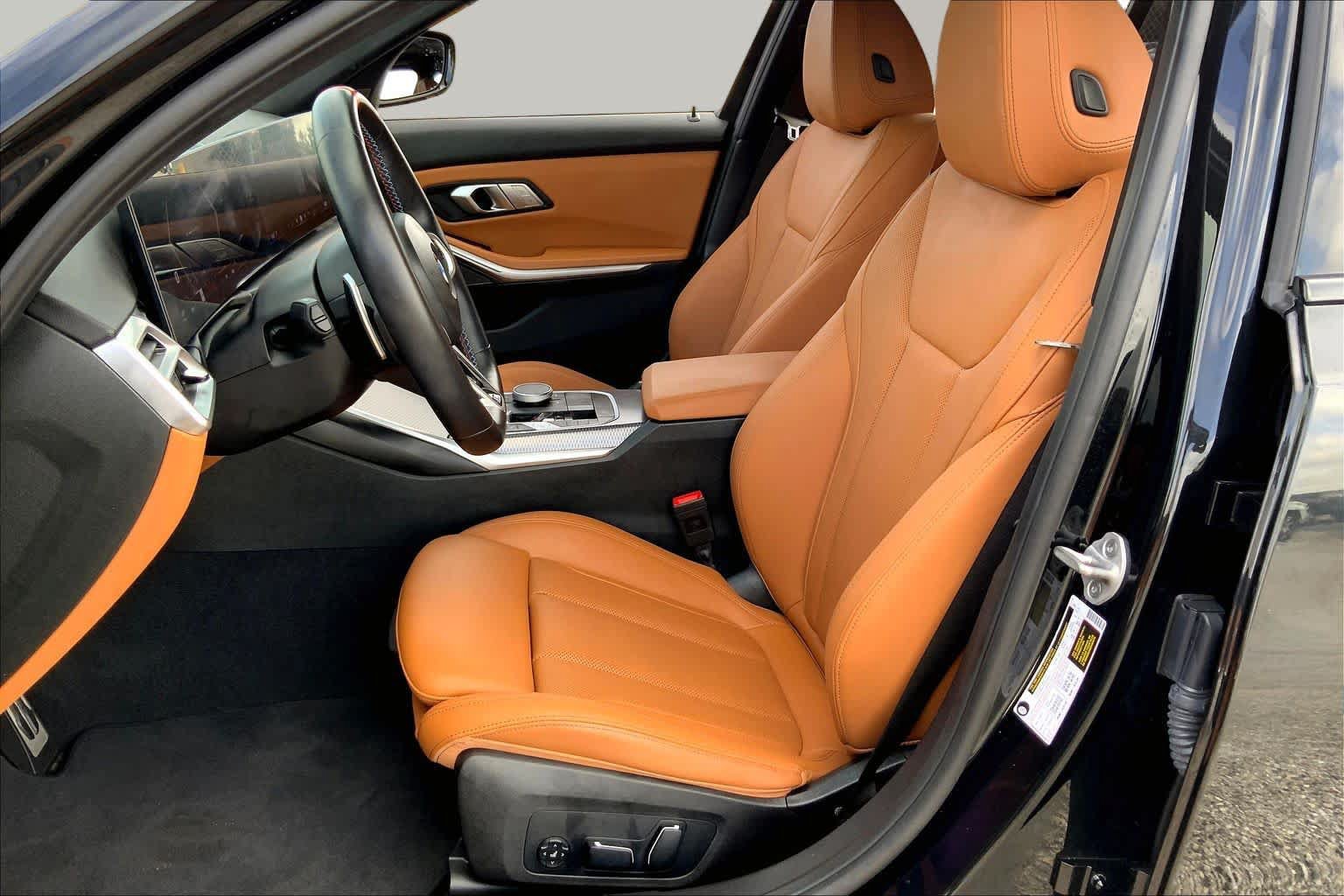 Used 2025 BMW M340i w/ Premium Package RWD image 8