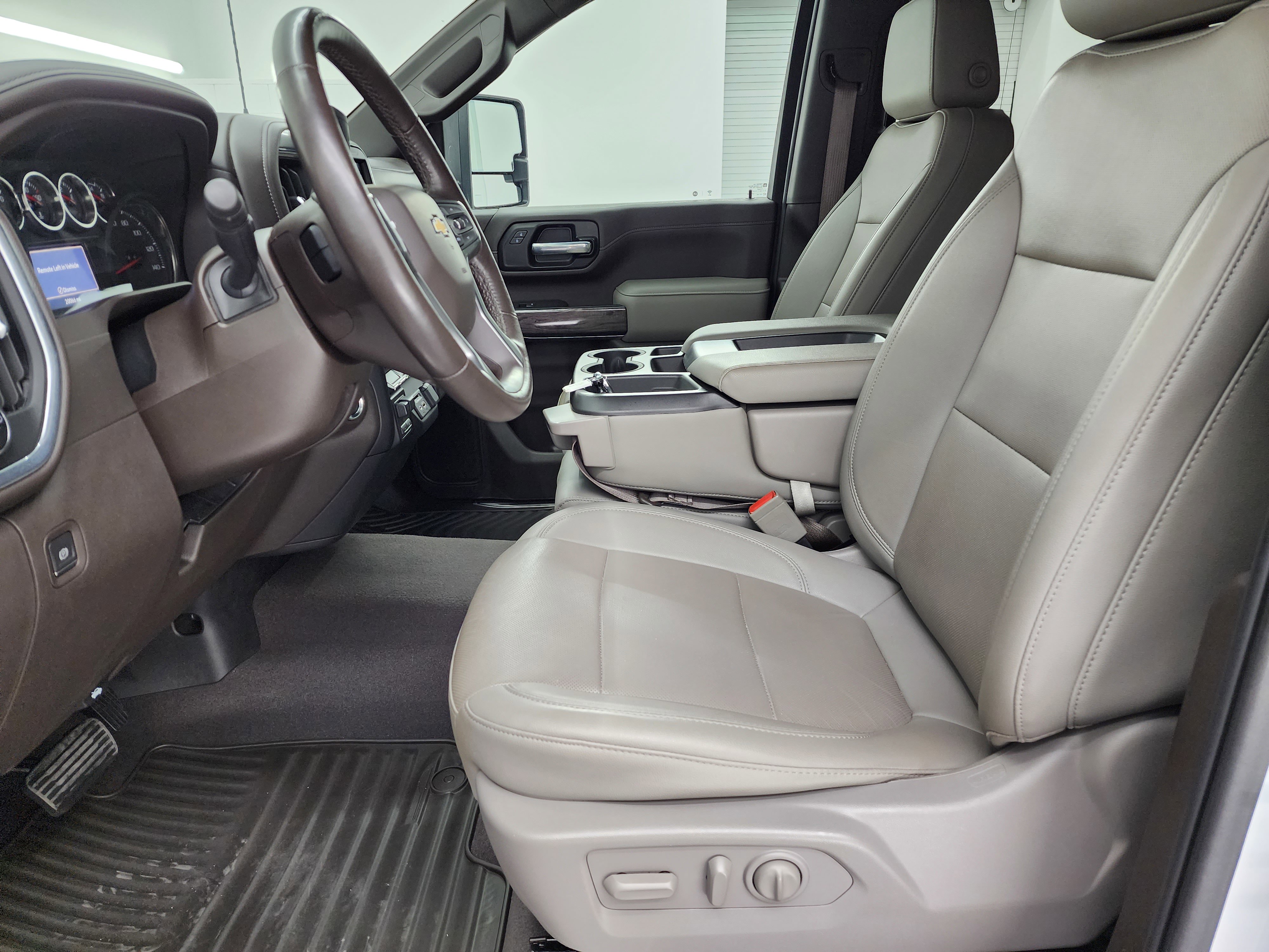 Used 2021 Chevrolet Silverado 3500 LTZ w/ Gooseneck/5TH Wheel Package image 8