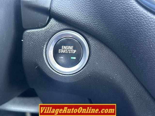 Used 2022 Chevrolet Equinox LT AWD/4WD image 25