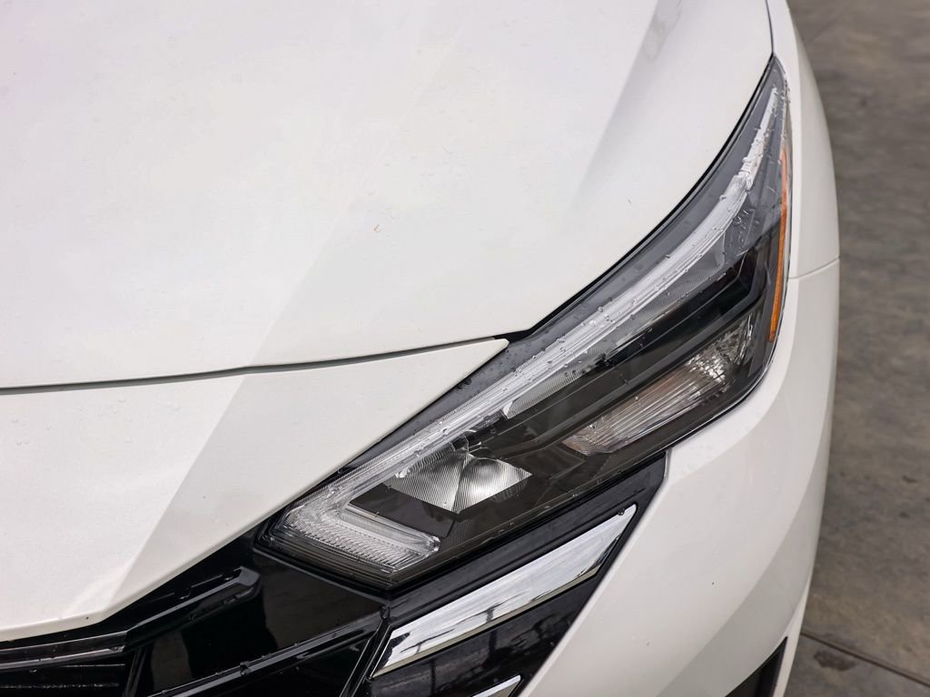 Used 2025 Nissan Versa SV w/ Trunk Package image 10