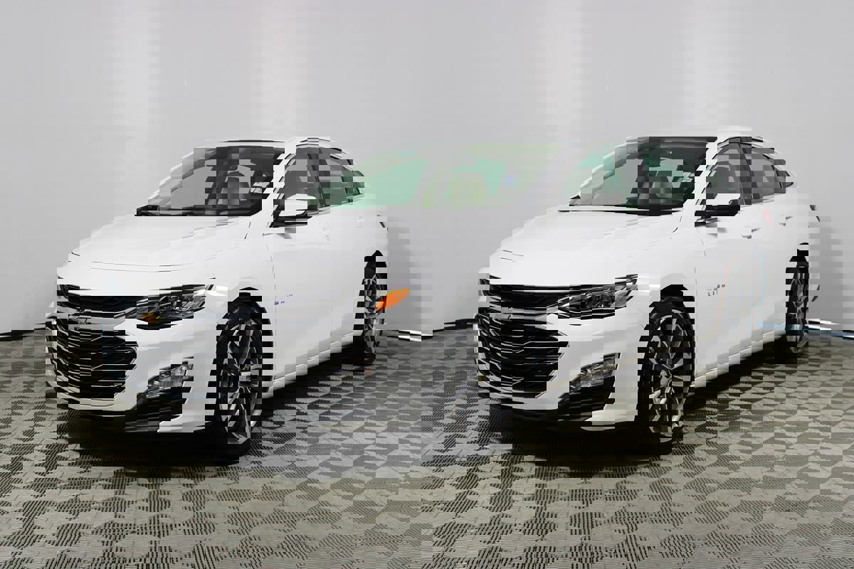 Used 2024 Chevrolet Malibu LT image 27