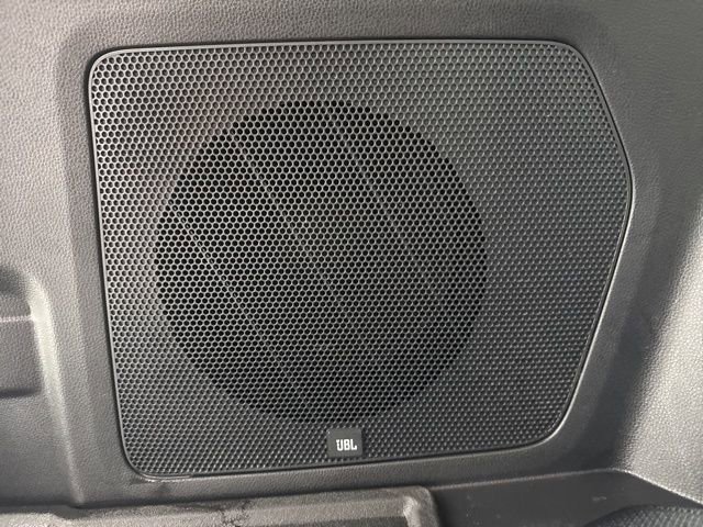 Used 2021 Toyota Highlander Limited image 32