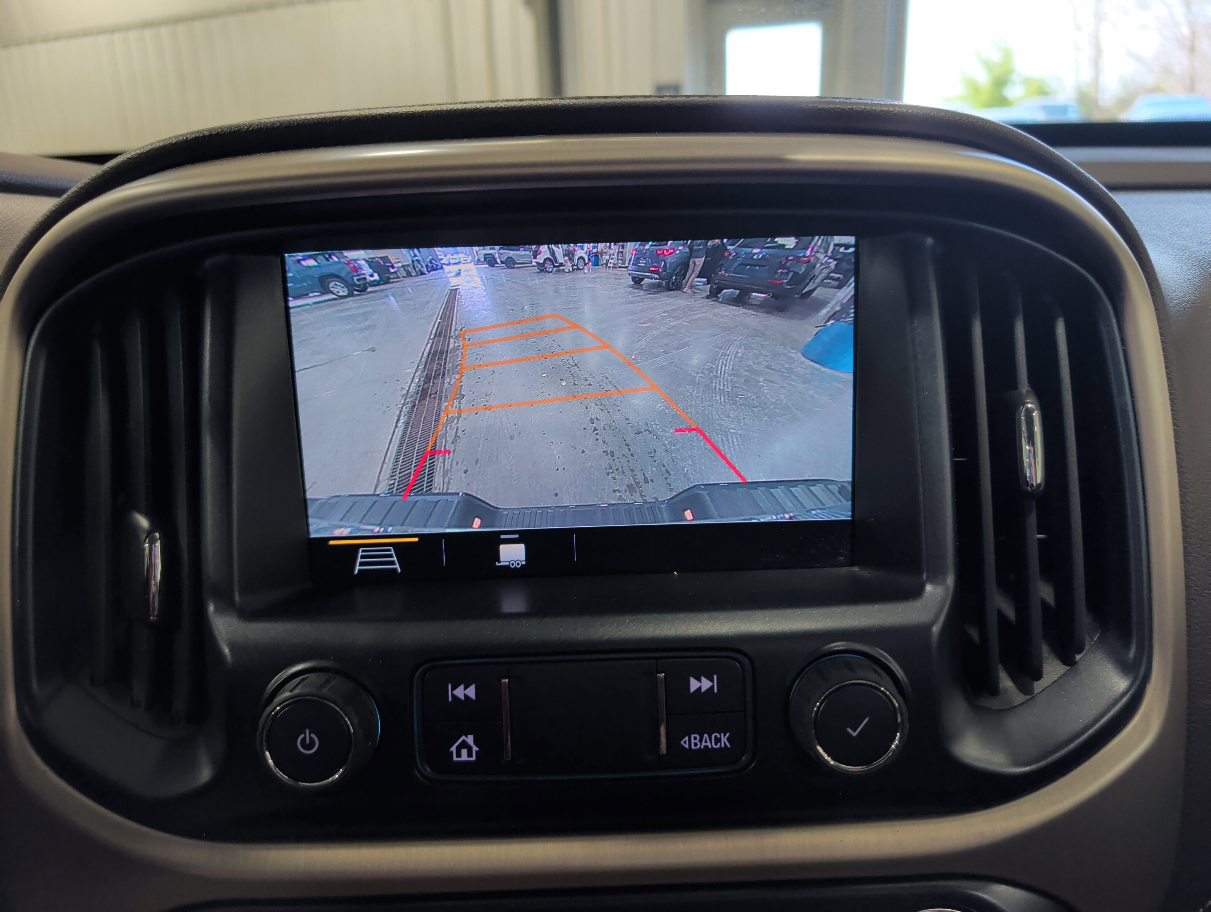 Used 2021 GMC Canyon Denali image 12