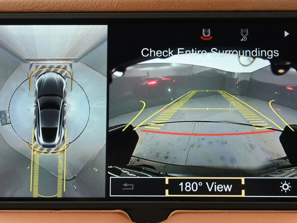 Used 2019 Aston Martin V8 Vantage Coupe image 15