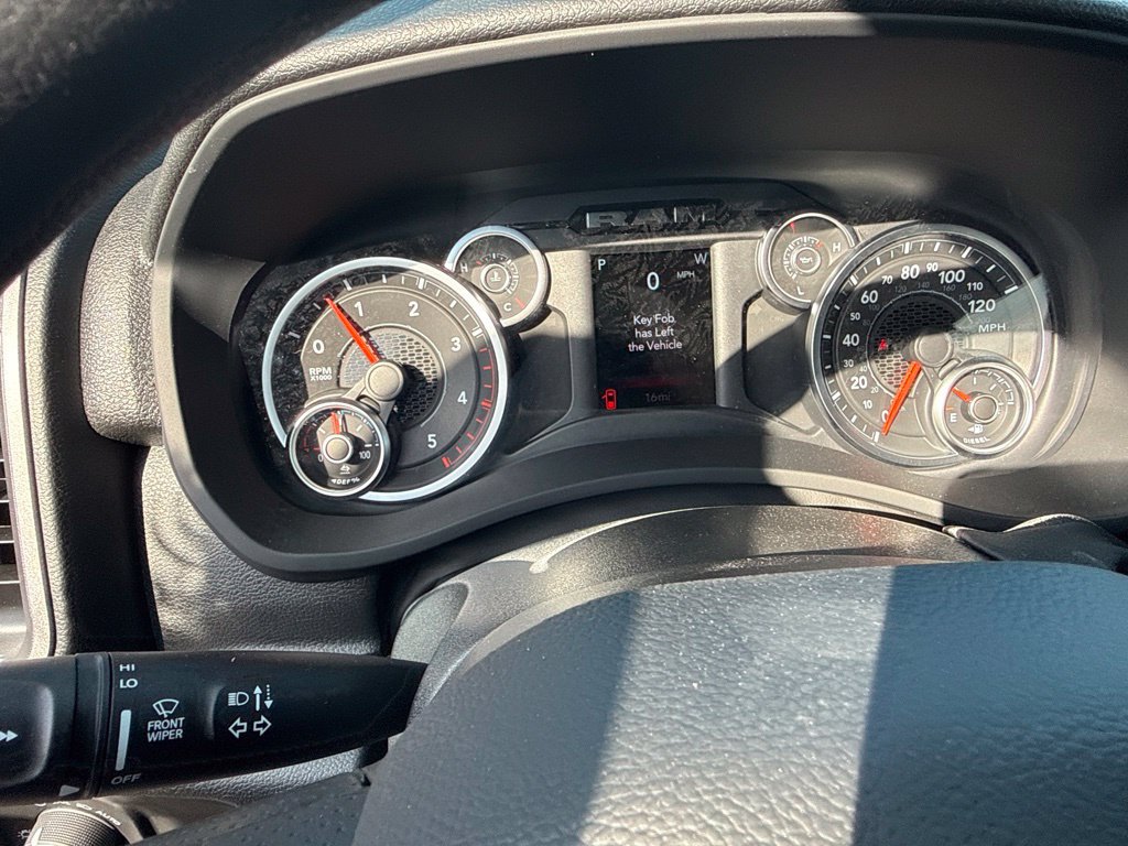 New 2027 RAM 3500 Tradesman AWD/4WD image 29