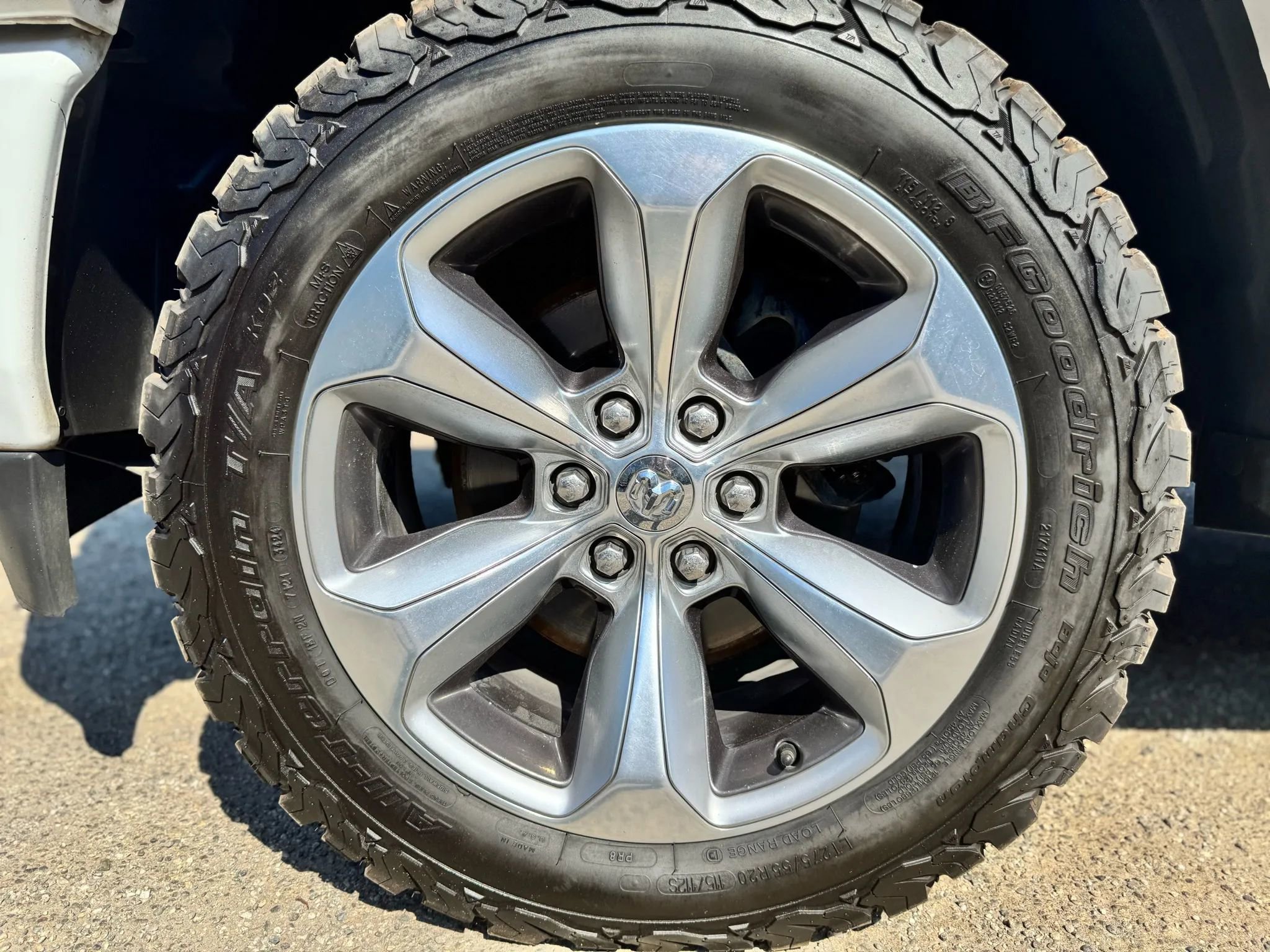 Used 2020 RAM 1500 Limited image 38