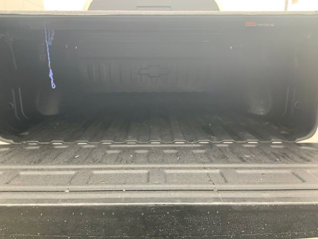 Used 2016 Chevrolet Silverado 1500 High Country image 11