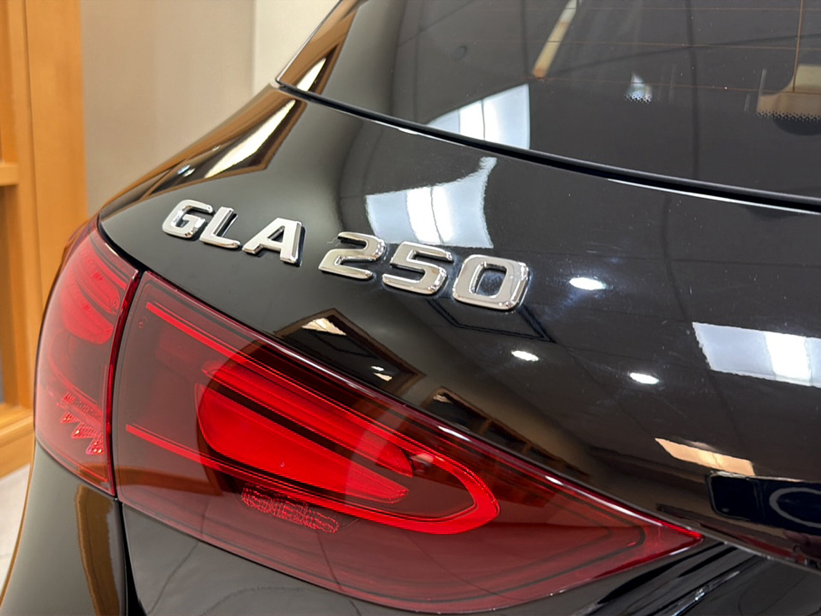 Certified 2025 Mercedes-Benz GLA 250 image 31