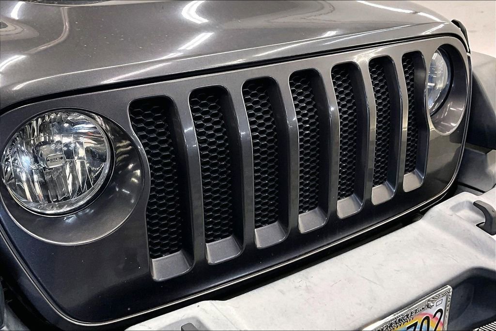 Used 2021 Jeep Wrangler Unlimited Sport image 29