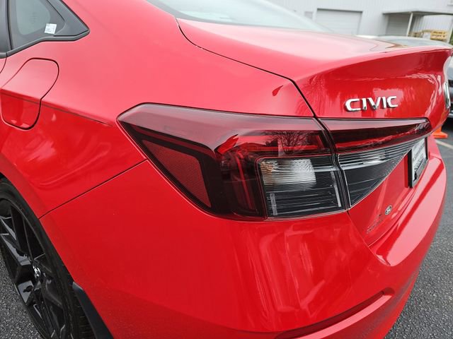 Used 2025 Honda Civic Sport image 32