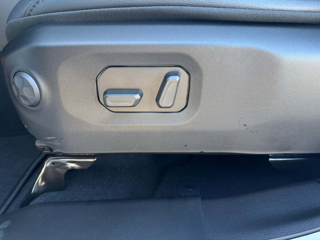 New 2026 Jeep Gladiator Sport image 26